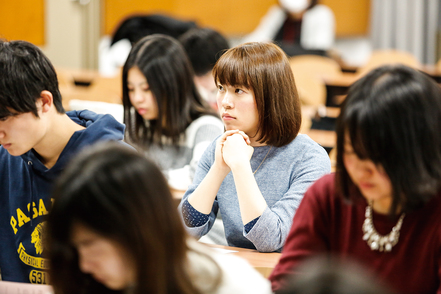 早稲田大学 広大な研究領域の中から、自分の関心がある研究テーマを選んで、とことん探究できます