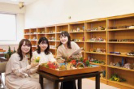 駒沢女子大学 心理学の実習形式の授業で体験的に学び、知識を実践につなげます。（心理学科）