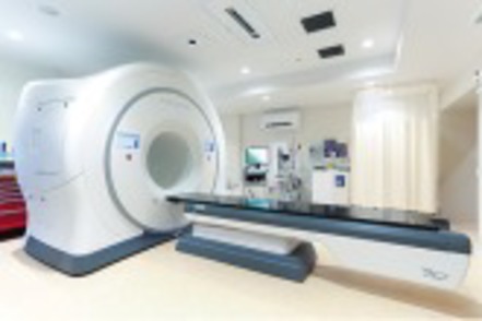 順天堂大学 高度先進医療を提供する附属病院には最新設備が整備されています