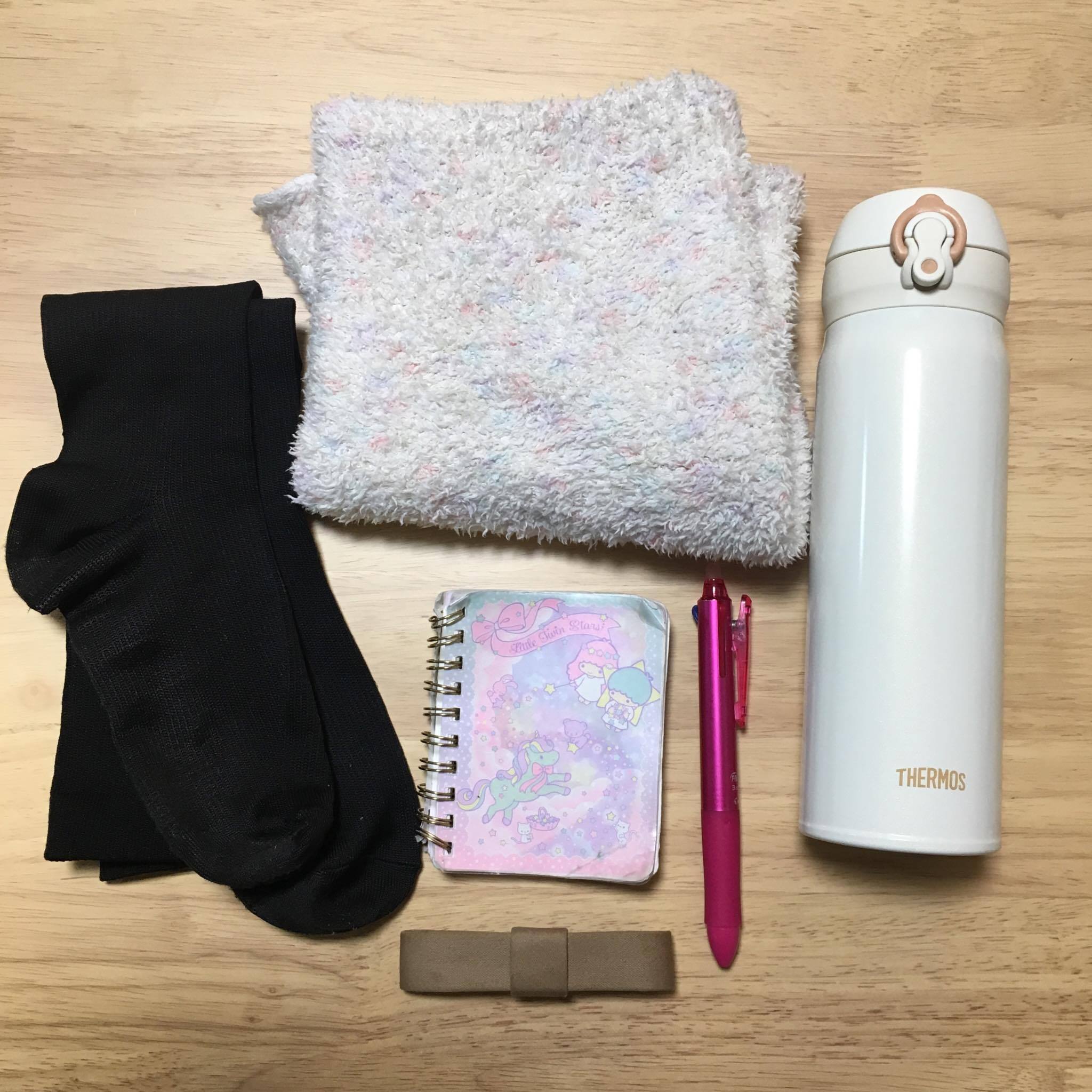 立ち仕事だからむくみ対策と冷え対策をしっかり