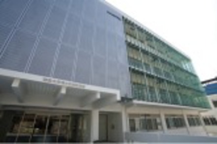 法政大学 都心に位置する市ケ谷キャンパスは、工学デザインを学ぶには絶好の立地です（市ケ谷田町校舎）