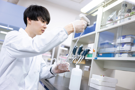 名古屋学芸大学 さまざまな実験・実習を行い、管理栄養士としての知識・スキルを習得。