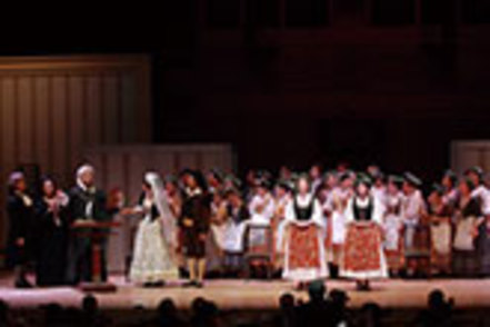 聖徳大学 学生が出演する各種コンサートや「聖徳オペラ公演」「音楽学部定期演奏会」など、数多くの演奏の機会があります