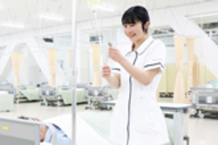 藤田医科大学 細分化・専門化された現代の医療現場では、高度な知識や技術を備えた看護のスペシャリストが求められています