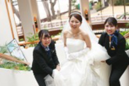 共栄大学 【ワールドラン】学生が一般公募したカップルの結婚式をゼロからプロデュース