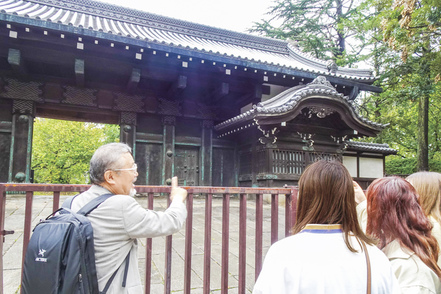 東京家政学院大学 「建築調査」江戸時代から現代までの建築やまち並みを見学し東京の歴史を体感しながら、歴史を活かしたまちづくりを学びます