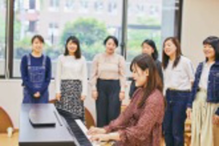 京都光華女子大学 ピアノレッスンを1～4年次までの長期間で、習熟度に応じた丁寧な指導を受けることができ、初学者でも確かな演奏力が身につきます
