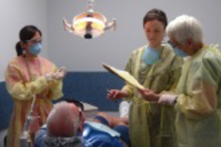 朝日大学 歯科医療の先進的な取組みが学べる海外研修。国際的視野も磨きます（費用は大学が負担）