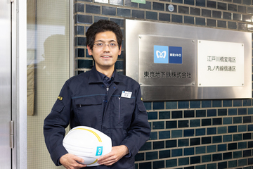 鉄道設備（変電所）機器メンテナンスエンジニアとして働く木村　宏大さん