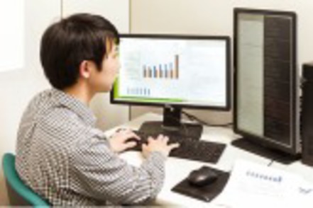 工学院大学 コンピュータに関するあらゆる知識を身につけ、情報化社会のエキスパートに。