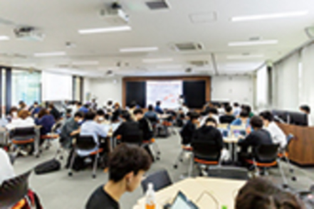 長崎県立大学 社会で即戦力として活躍できるよう、IT企業等と連携してのプロジェクト型学習も導入