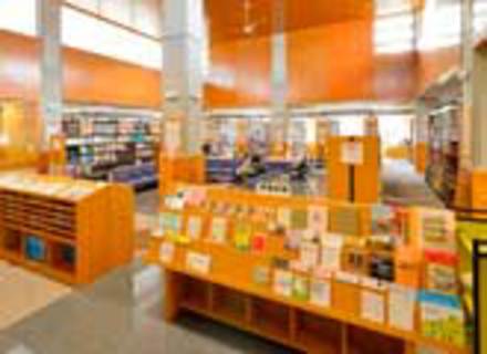 青森公立大学の特長３