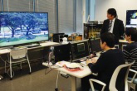 神奈川工科大学 情報ネットワーク・コミュニケーション学科には、4K・８K映像の高度伝送技術の研究拠点があります