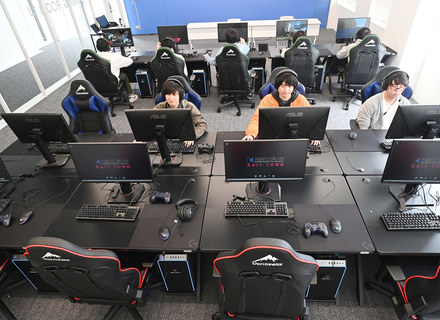 神奈川工科大学の特長３