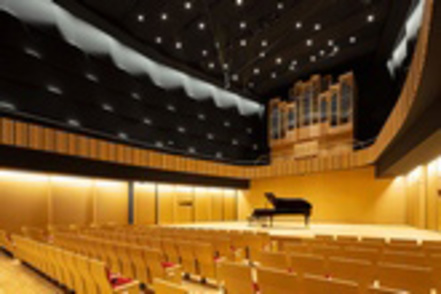 桜美林大学 2022年4月、東京ひなたやま芸術文化ホールが完成しました。