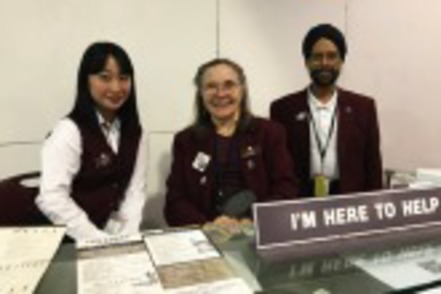 桜美林大学 国内・海外でのインターンシップ(就業体験)を通して、ビジネスの現場を経験します。