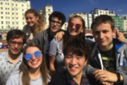 桜美林大学 グローバル・コミュニケーション学群の希望者は、1学期間相当海外へ留学。