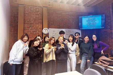 大阪学院大学 学部独自の海外留学プログラムで国際的な視野を広げます。