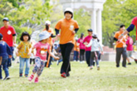 中部大学 地域の子どもたちを大学に招いて、自然体験や科学体験、レクリエーション活動などを行っています