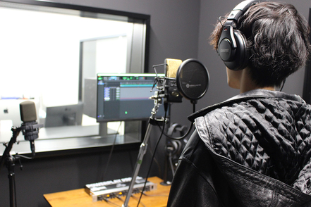 大同大学 撮影・録音用のスタジオ設備も充実しているメディアスタジオ