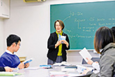 西南学院大学 徹底した少人数教育が可能にした、豊かな人格的交流が魅力です