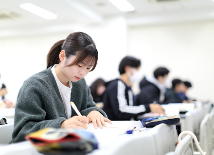 和泉大学の特長３