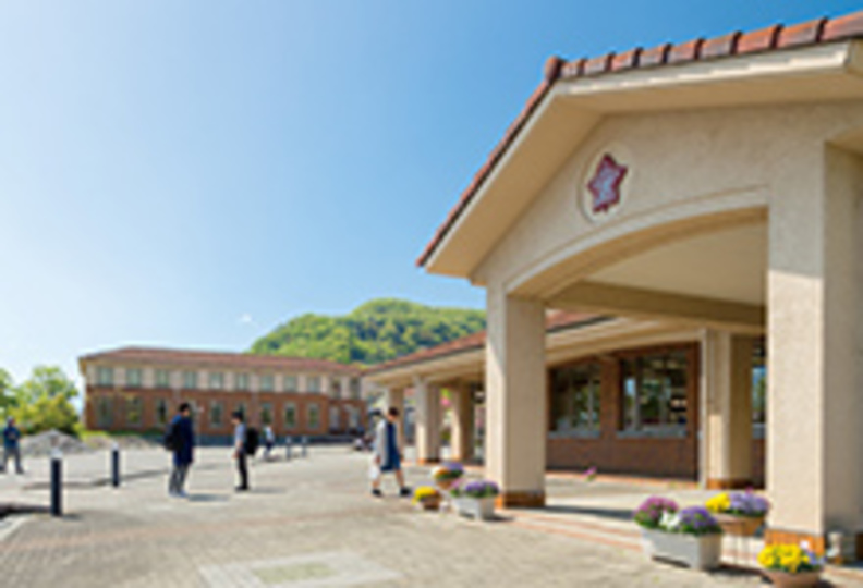 山梨英和大学の風景