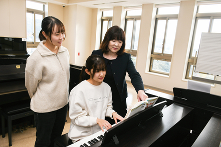 久留米大学 総合子ども学科/保育実践