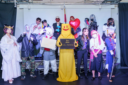 デジタルハリウッド大学 学園祭と並んで盛り上がるのが10月のハロウィンパーティー。学生主催によるコスプレコンテストも