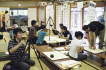 東北芸術工科大学 地域に眠る史料を調査。古文書を読み、歴史文化を再発見します/歴史遺産学科・歴史遺産コース