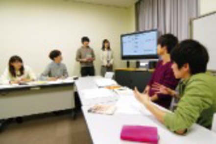 拓殖大学 約50のゼミナールから選べる「専門×少人数」教育