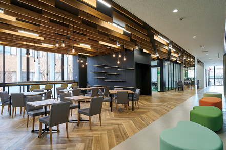 金城大学 短期大学部が併設される笠間キャンパスには個性的な仲間がいっぱい！最新施設を備えた総合経済学部の新校舎も誕生しました