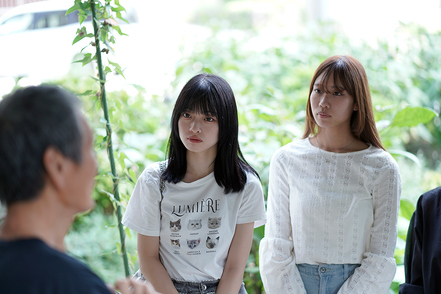 金沢星稜大学 ゼミナールでは、地域社会を舞台に現地へ赴き、地元の方にインタビュー調査をすることも