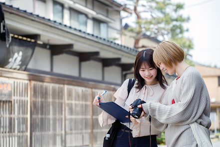 金沢星稜大学 地域に、日本に、世界に目を向け、経済・経営・地域システムの各分野から学びます