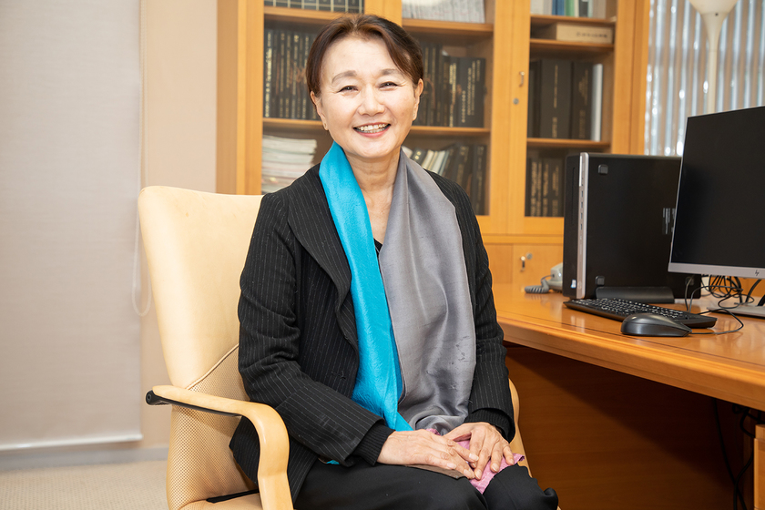 文星芸術大学の先生