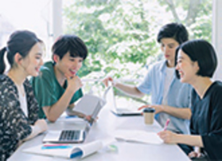 土浦こども情報ビジネス専門学校の特長３