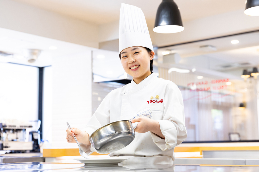 名古屋辻学園調理専門学校の学生