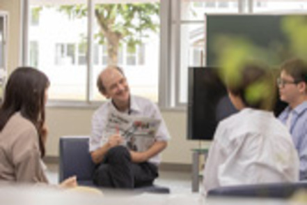 秀明大学 留学中はもちろん、帰国後の英語教育にも力を入れています。