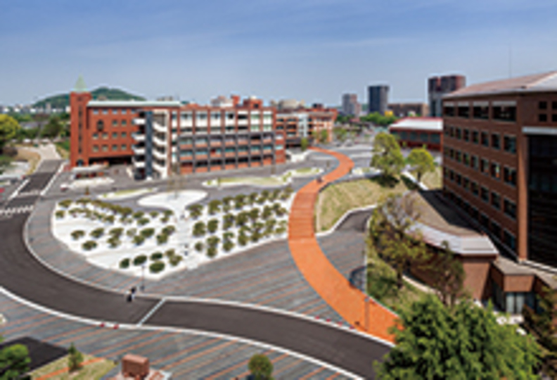 九州女子短期大学の風景