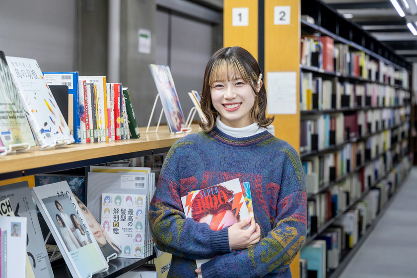 山野美容芸術短期大学の学生