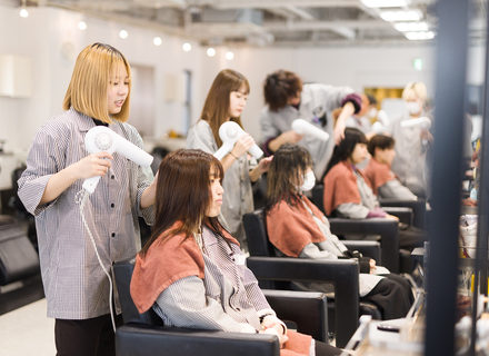 愛知美容専門学校の特長１