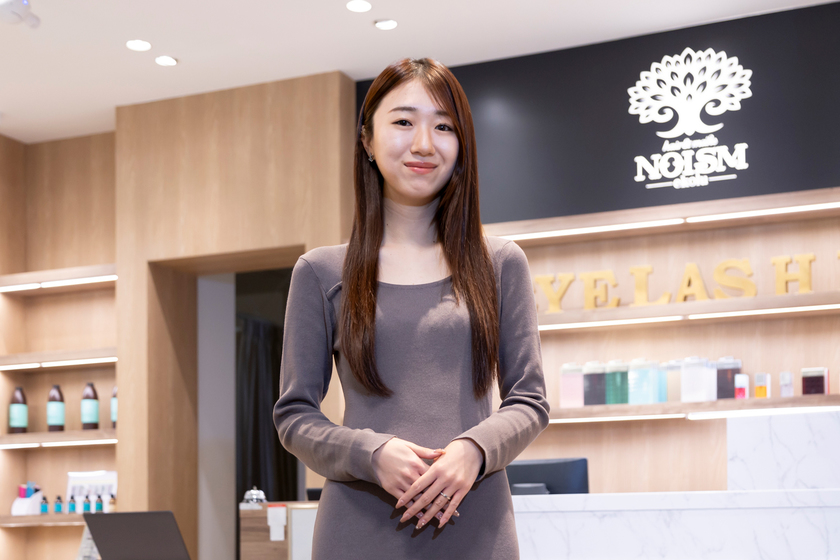 グラムール美容専門学校の卒業生