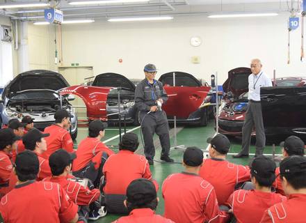 久留米自動車工科大学校の特長３