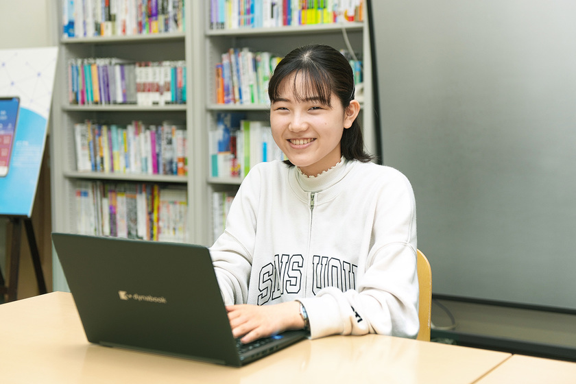 神戸電子専門学校の学生