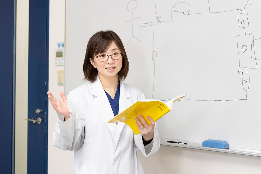 大阪ハイテクノロジー専門学校の先生