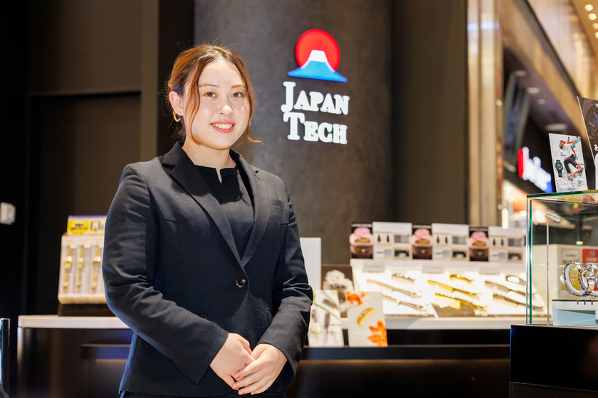 大阪外語専門学校の卒業生