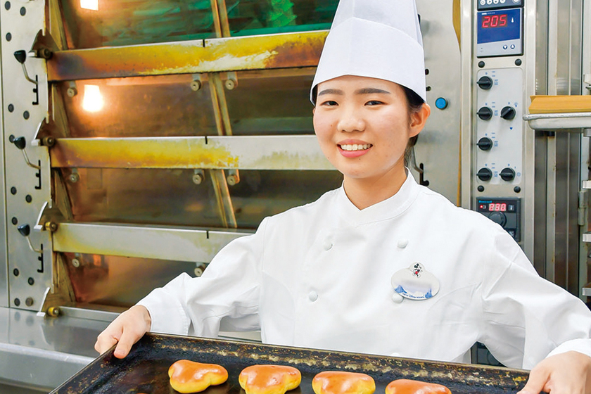 東京製菓学校の卒業生