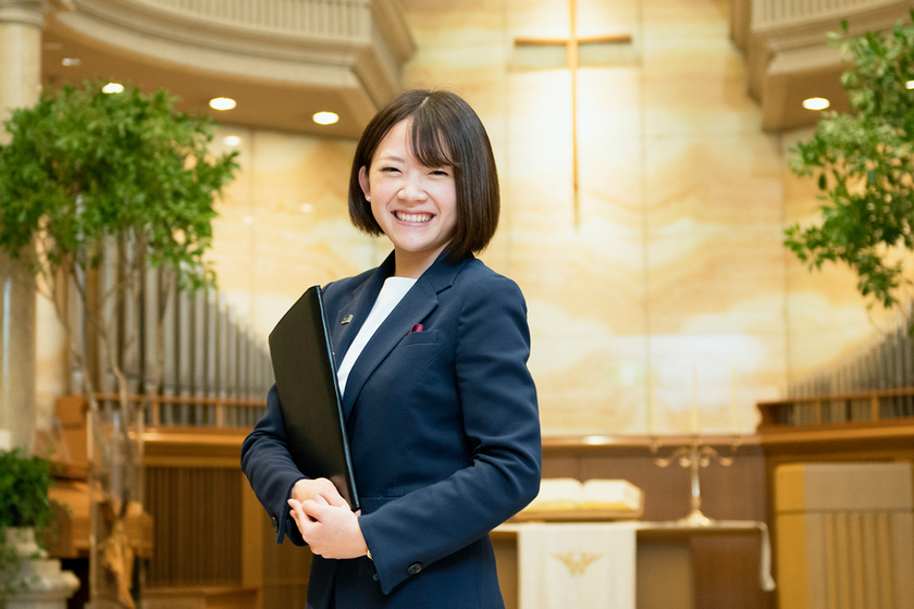 日本ホテルスクールの卒業生