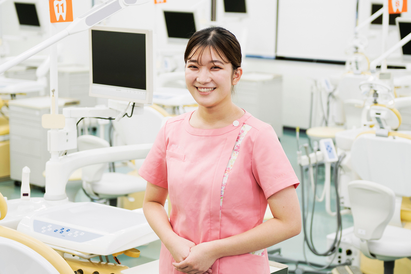 日本医歯薬専門学校の学生