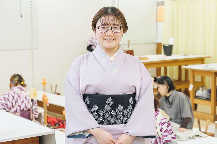 東亜和裁の卒業生